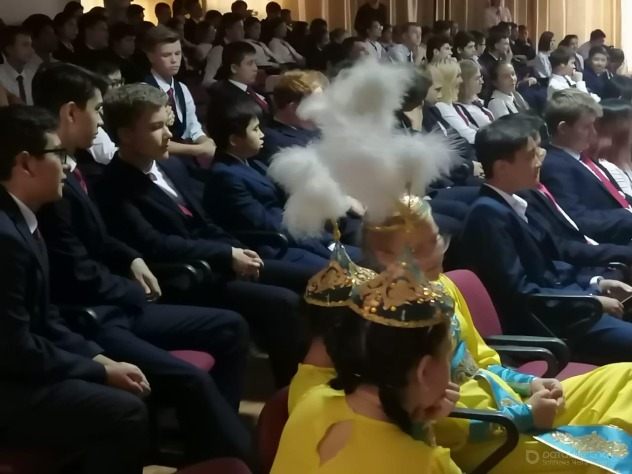 Торжественное открытие декады посвященной Дню языков в Республике Казахстан