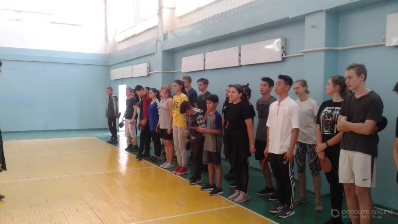 Сегодня в нашей школе прошли areaные соревнования по настольному теннису среди учащихся школ Турксибского areaа 