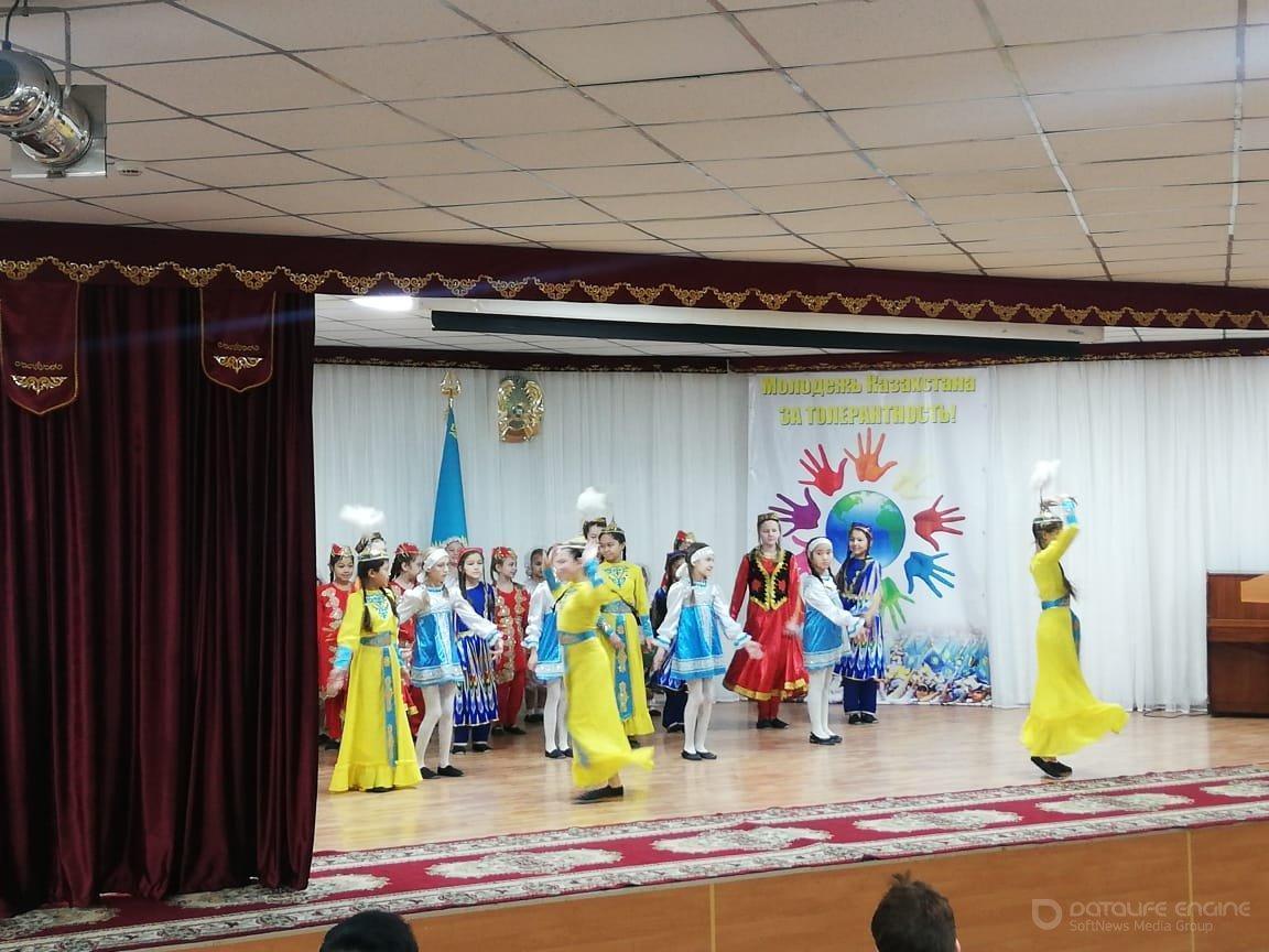 Городская конференция посвящённая теме "Молодёжь Казахстана за толерантность" прошла на базе нашей школы