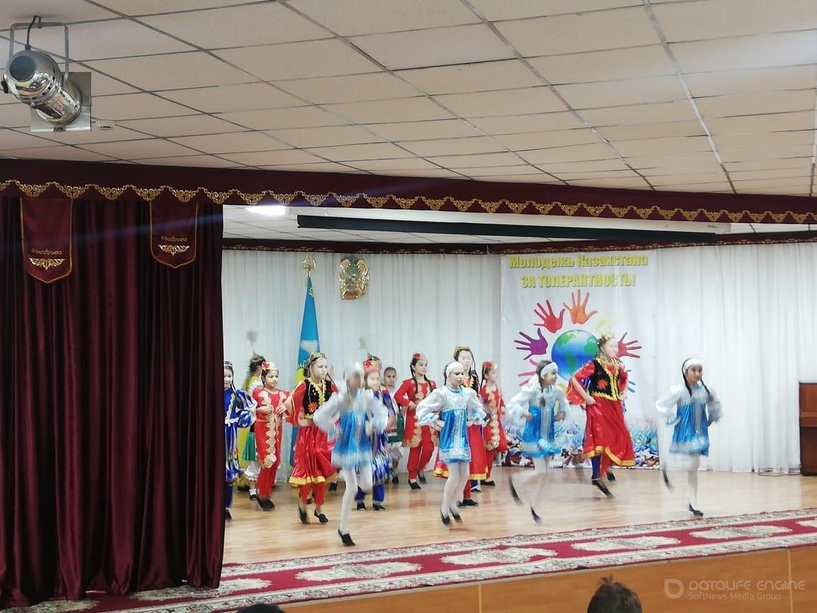 Городская конференция посвящённая теме "Молодёжь Казахстана за толерантность" прошла на базе нашей школы