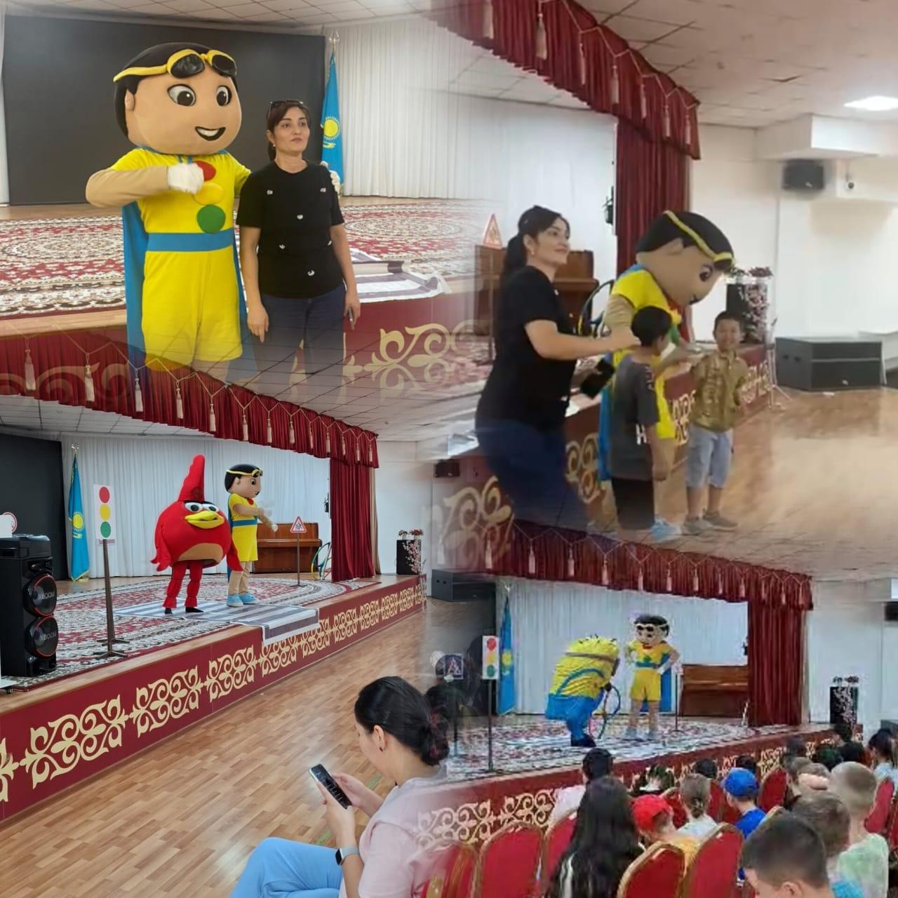 Жазғы лагерьде балалар театр әлеміне саяхат жасады!